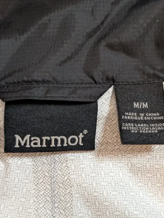 Marmot Black Lightweight Rain Jacket Hooded Utility Vented | Size M NWOT - Picture 13 of 17